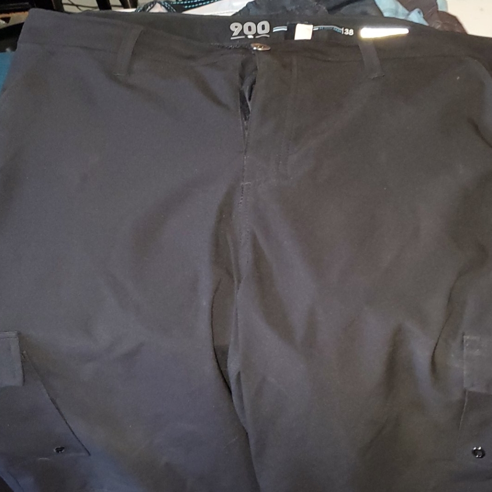 MEN'S HYBRID CARGO SHORTS